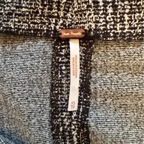 Free People high waisted pencil skirt Size XS - Picture 5 of 8